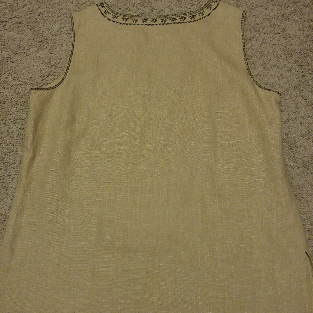 Linen Stitched Laura Ashley Tank Top - Picture 6 of 7